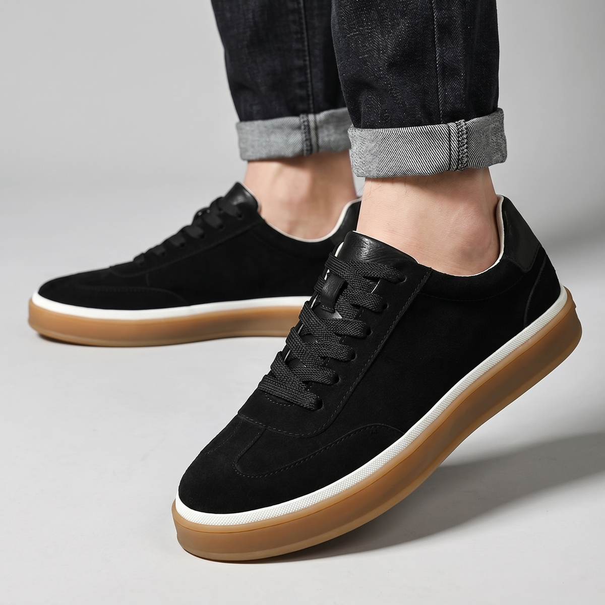 William Sneakers